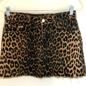 Zara mini skirt, perfect condition